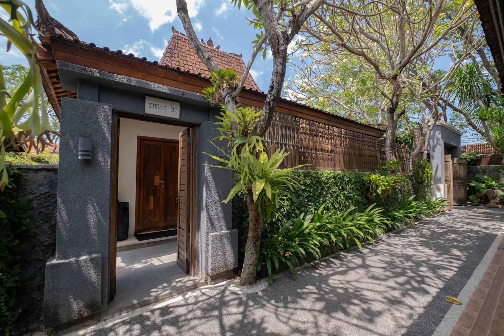 Alam Bidadari Seminyak Villa Buitenkant foto