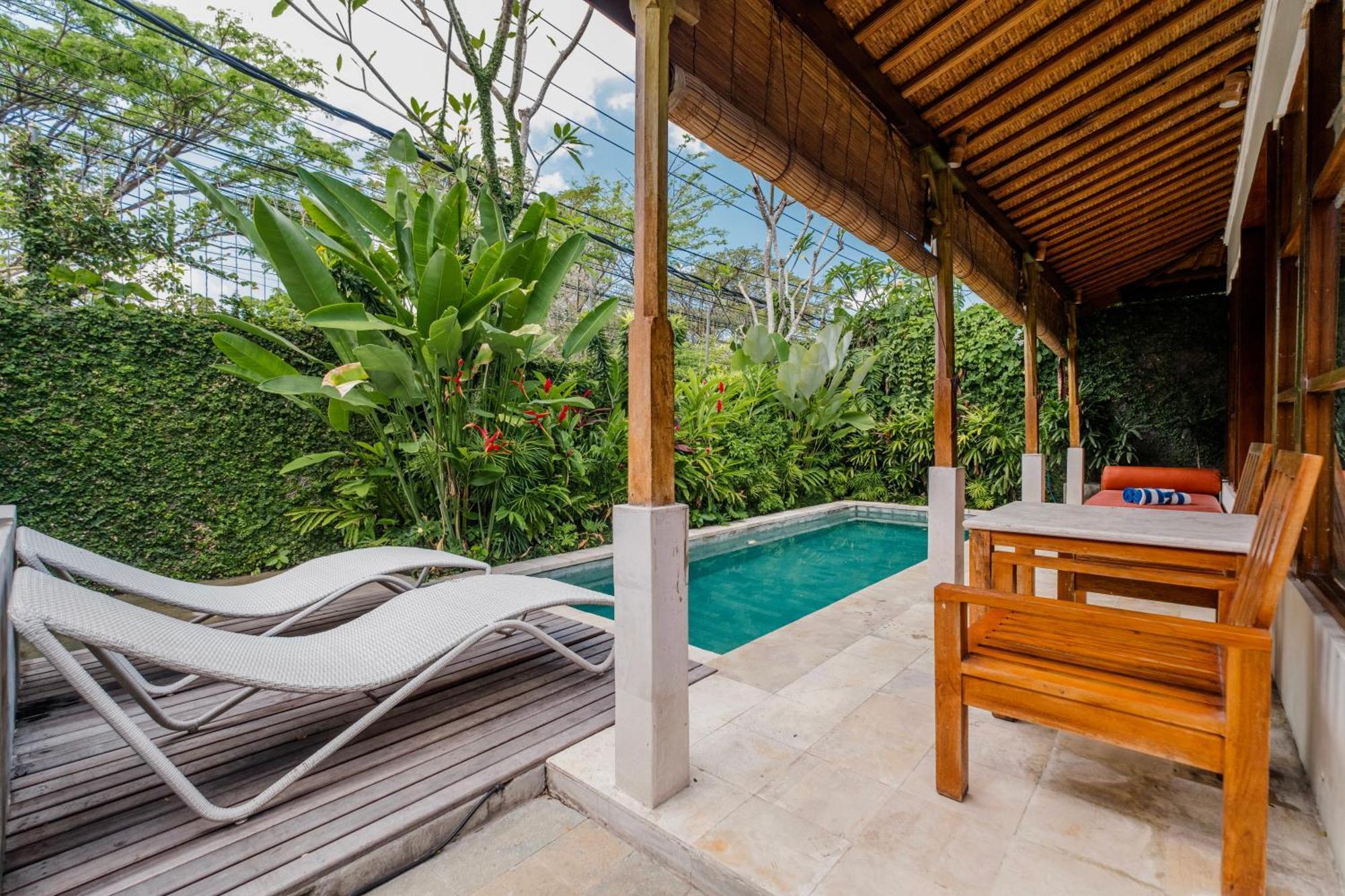 Alam Bidadari Seminyak Villa Buitenkant foto