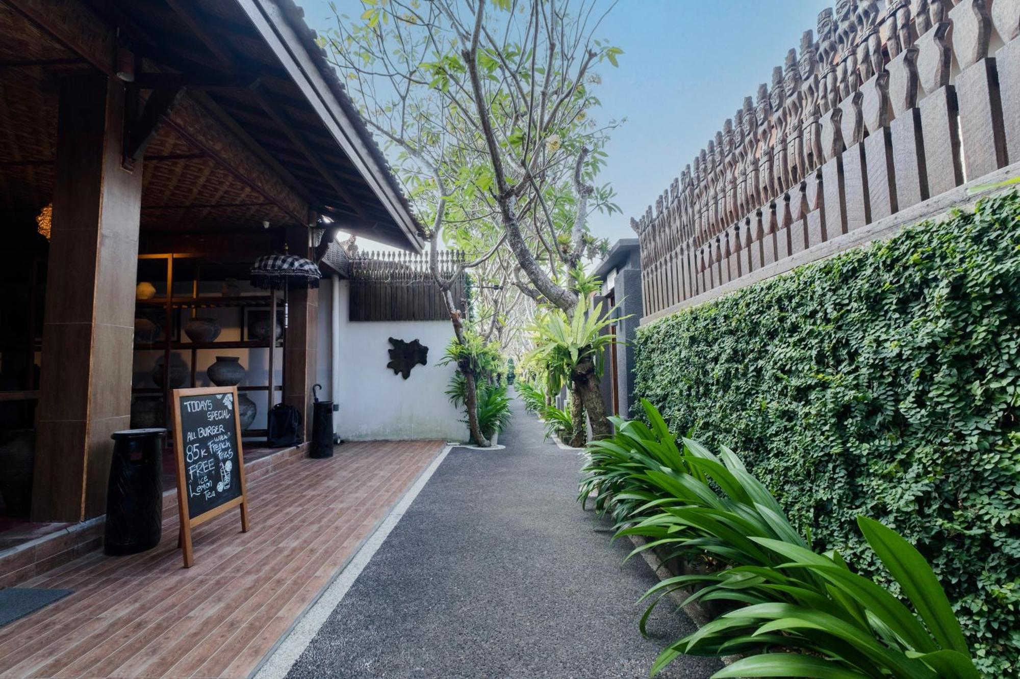 Alam Bidadari Seminyak Villa Buitenkant foto