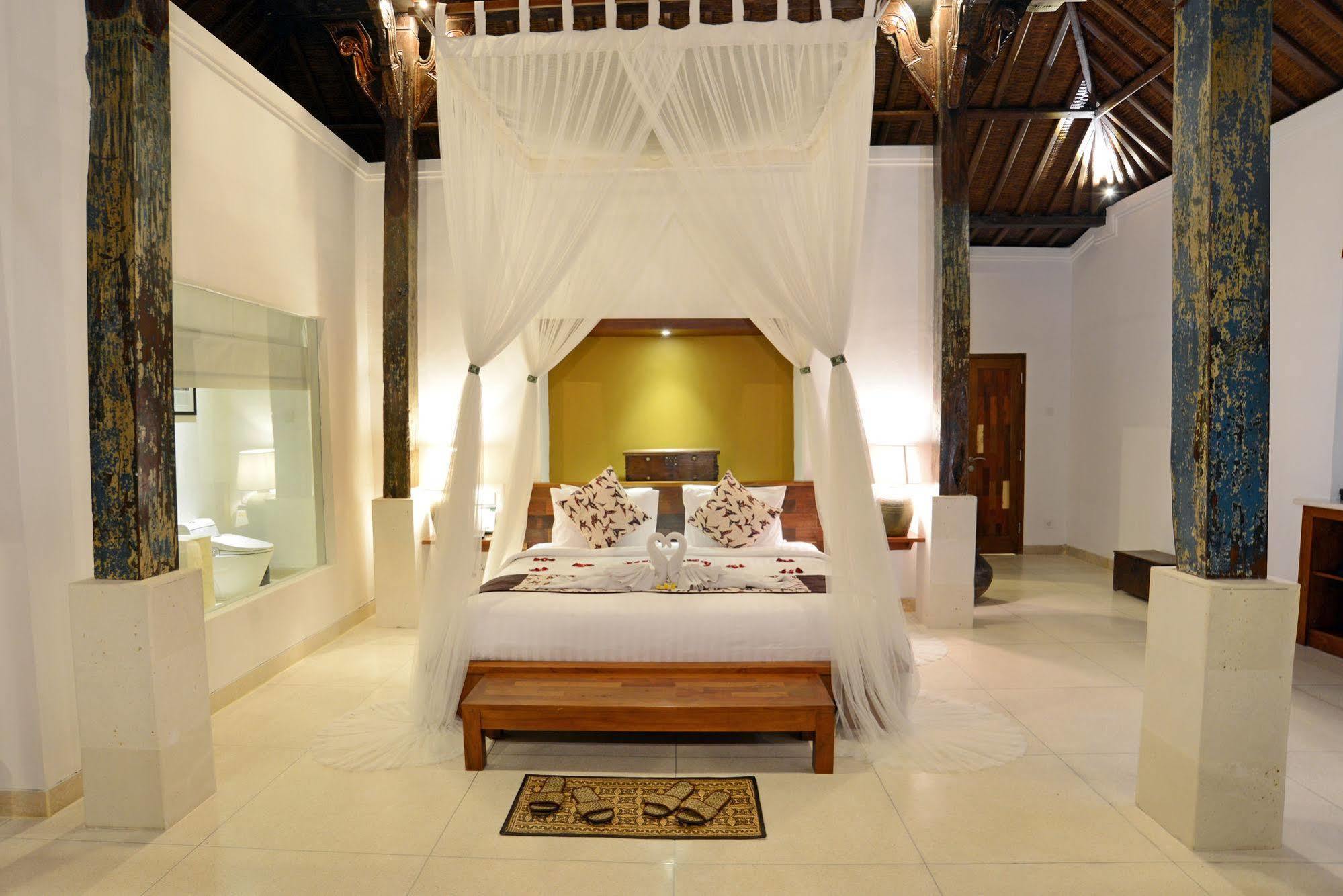 Alam Bidadari Seminyak Villa Buitenkant foto